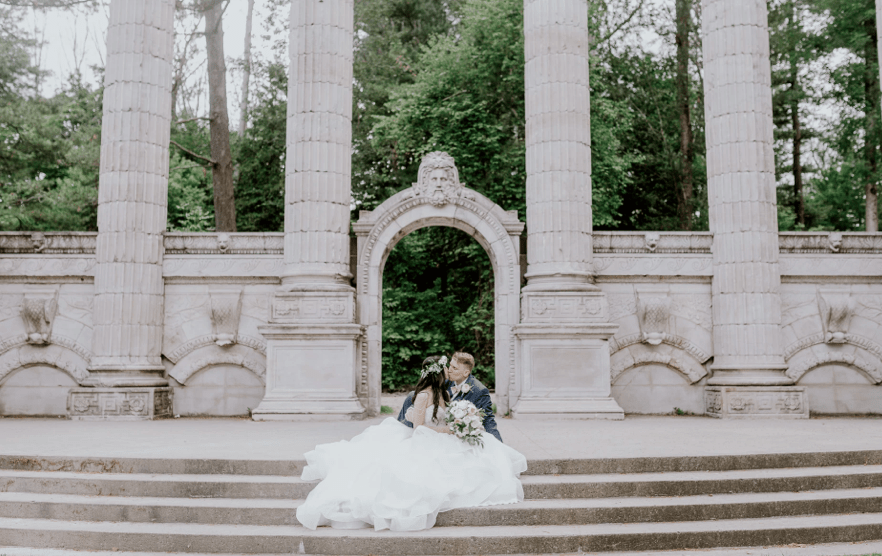 Cambridge Mill: A classy wedding by the Grand River