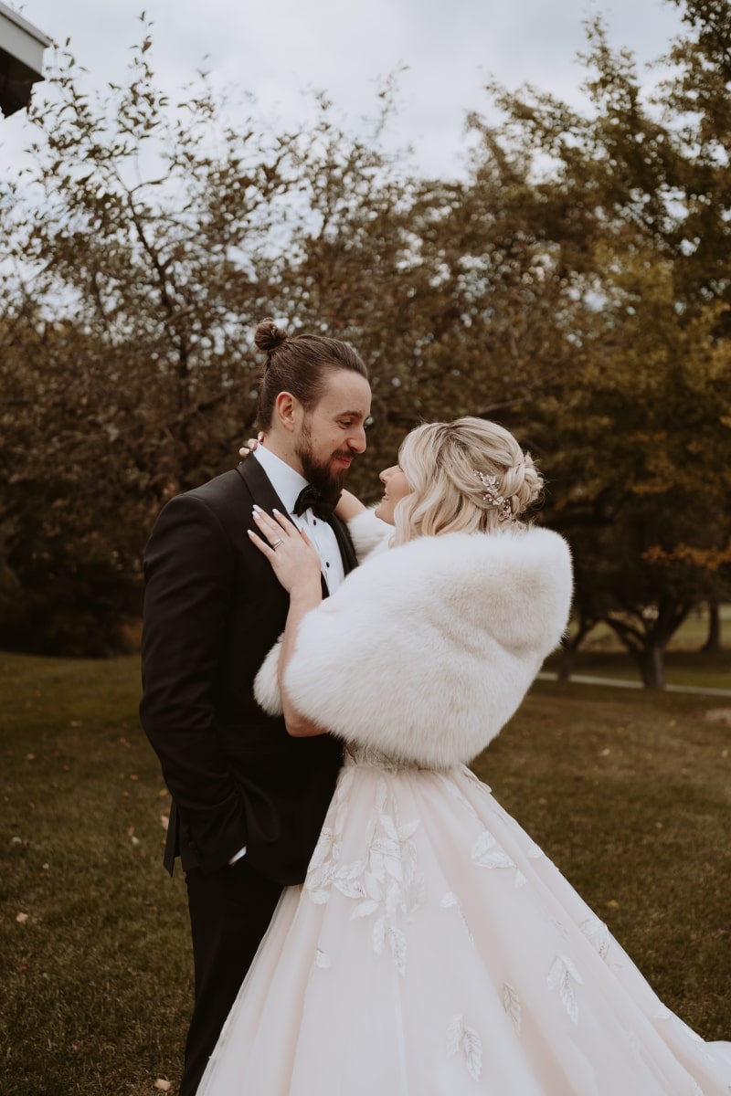 The perfect winter wedding in the woods.