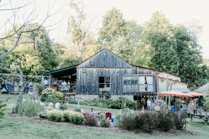 Rockport Barn for the perfect wedding location 