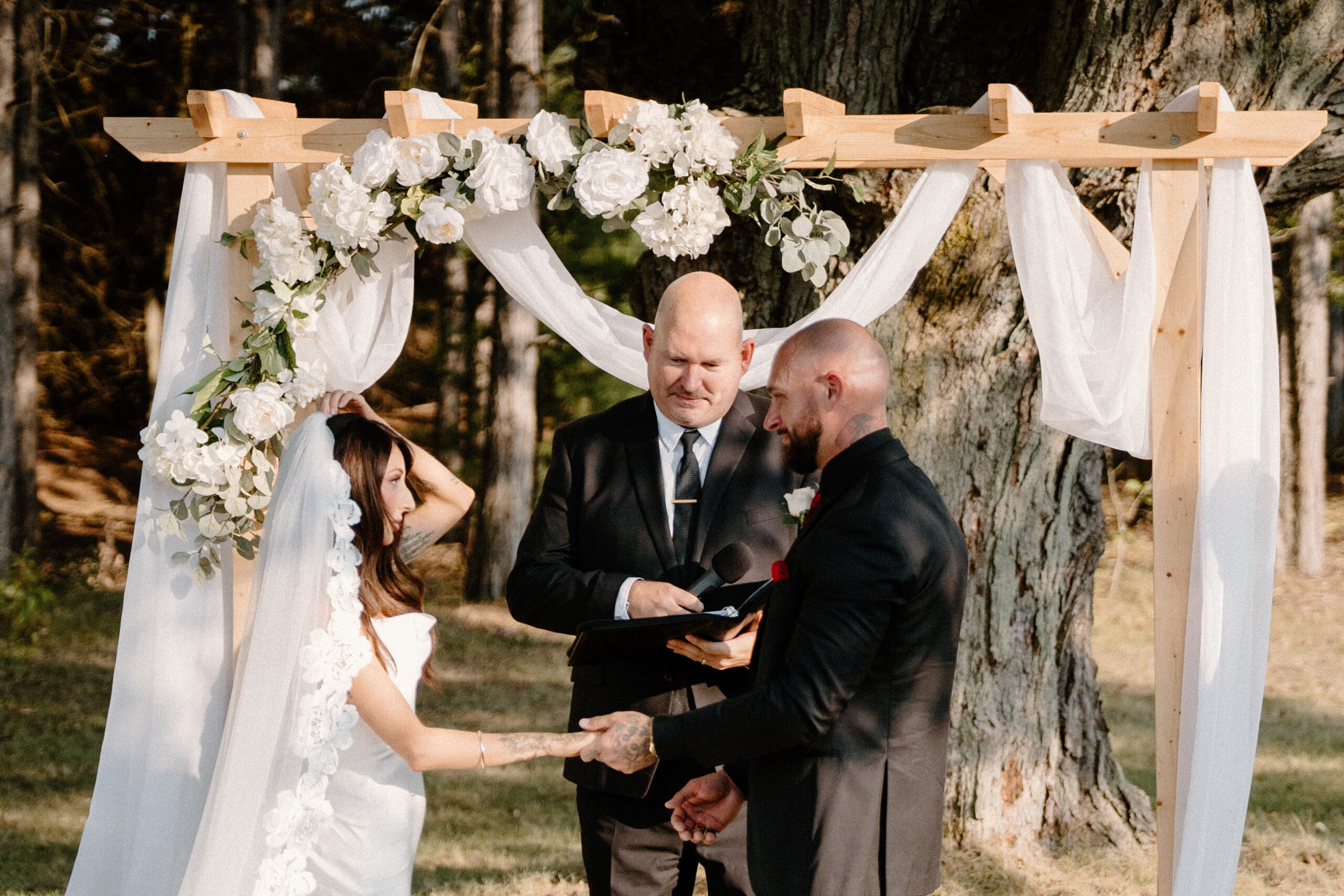 DSC09509 Aislin and Colin’s daytime wedding at Karyai Park was a true celebration of love and beauty. If you’re considering this venue for your big day, we’d love to help you capture every moment