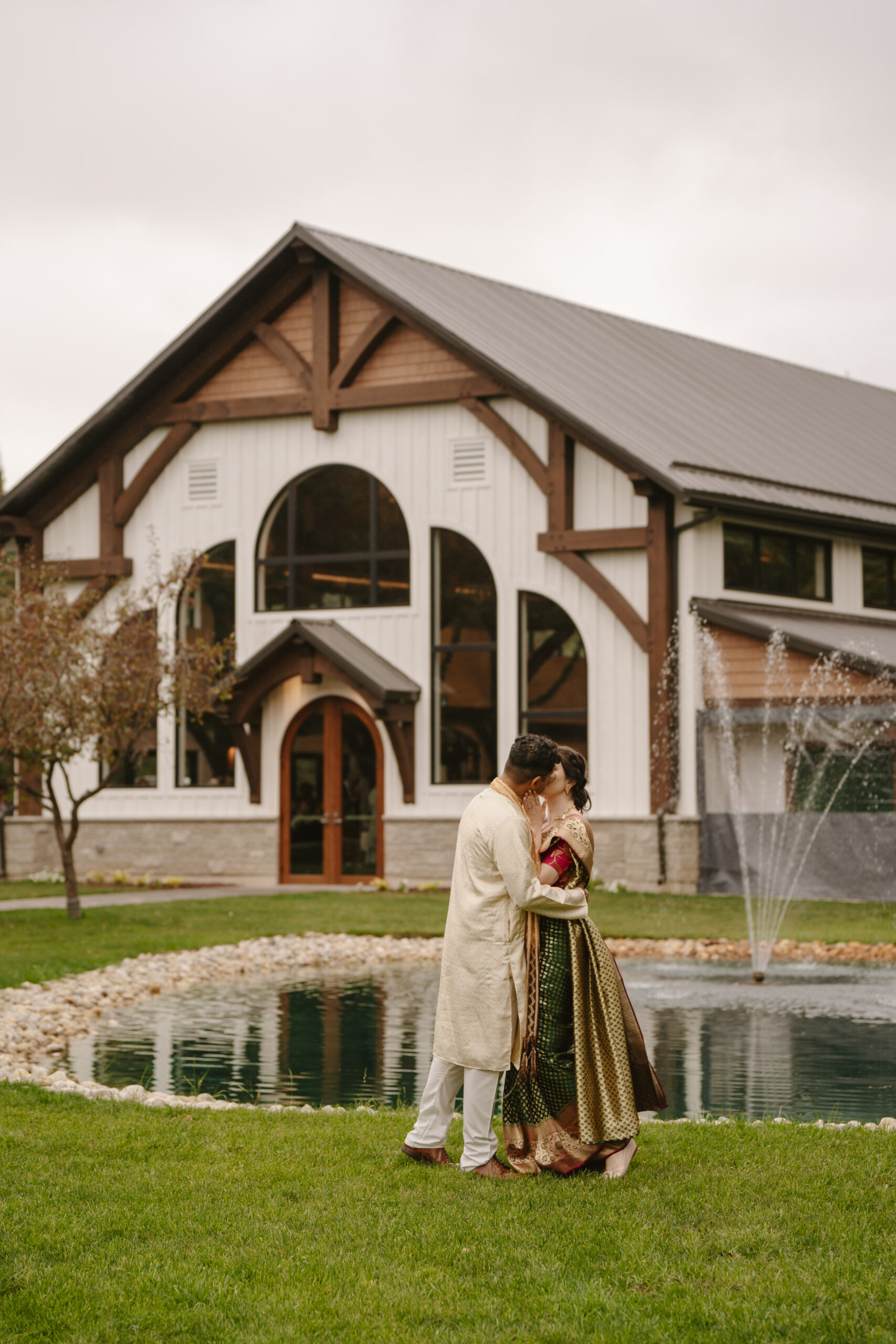 BB200324(1) Wedding Photography