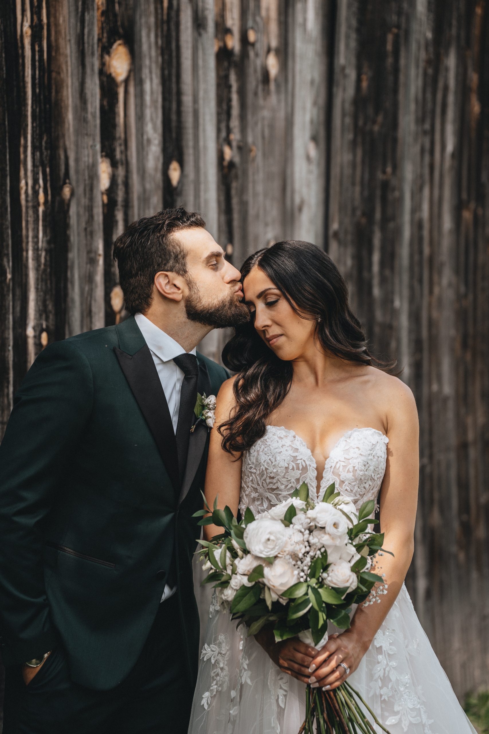 A Beautiful Bellvue Manor Wedding: Daniela & David’s Elegant Celebration in Vaughan