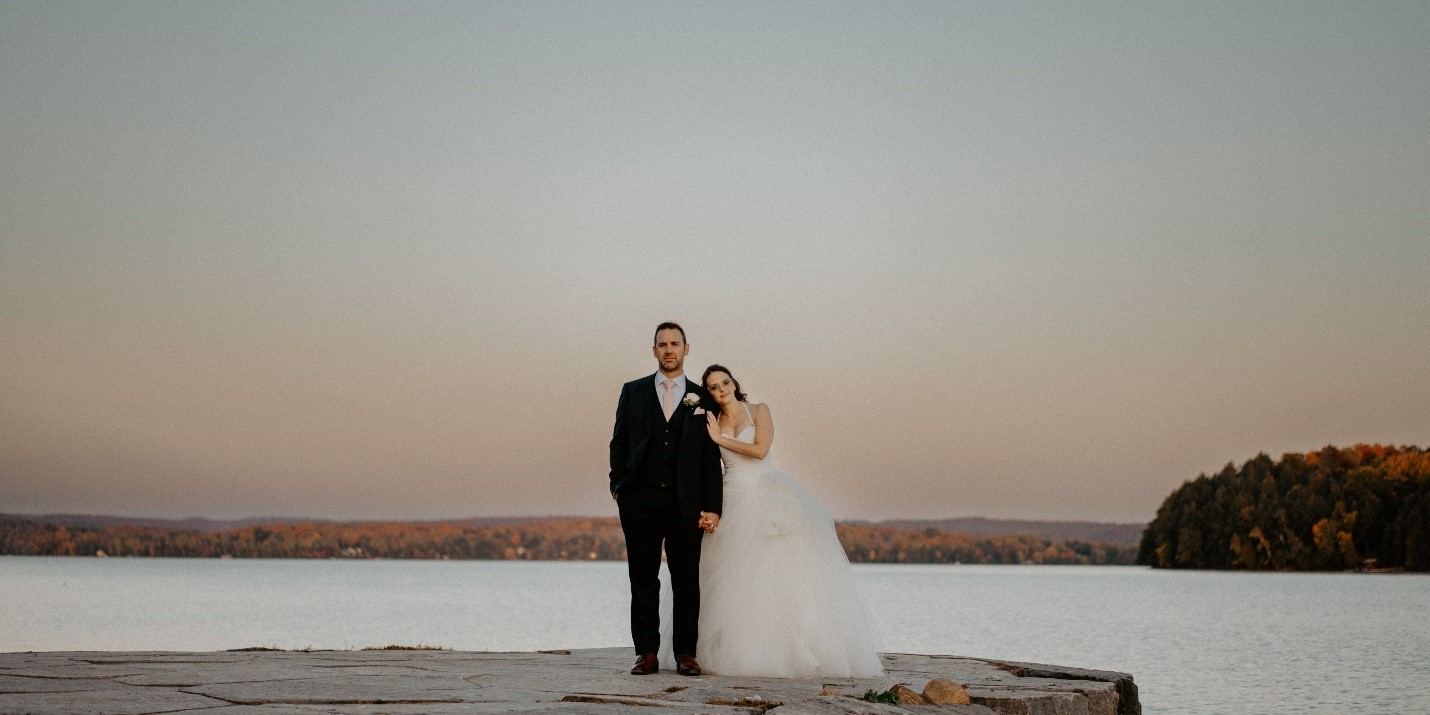 Cinematic Bride and Groom Wedding Photo Ideas