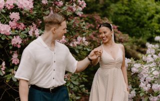 what to wear for engagement photos