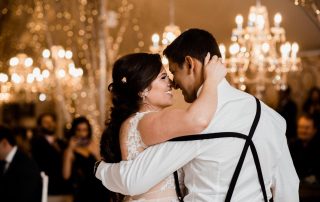 tips for choosing a wedding videographer